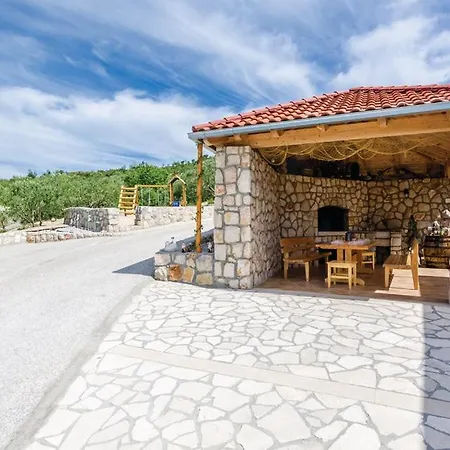 Matusic Villa